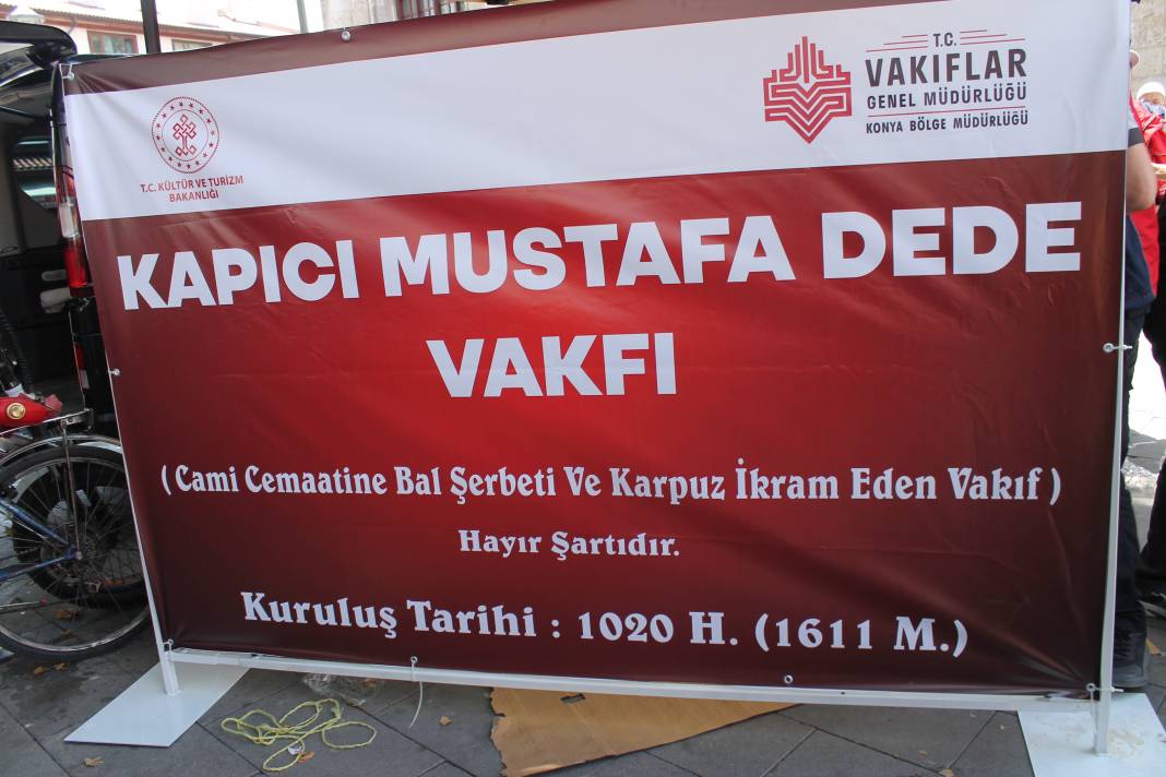 Konya'da yüzyıllık gelenek yerini buldu: Vatandaşlar serinledi 3
